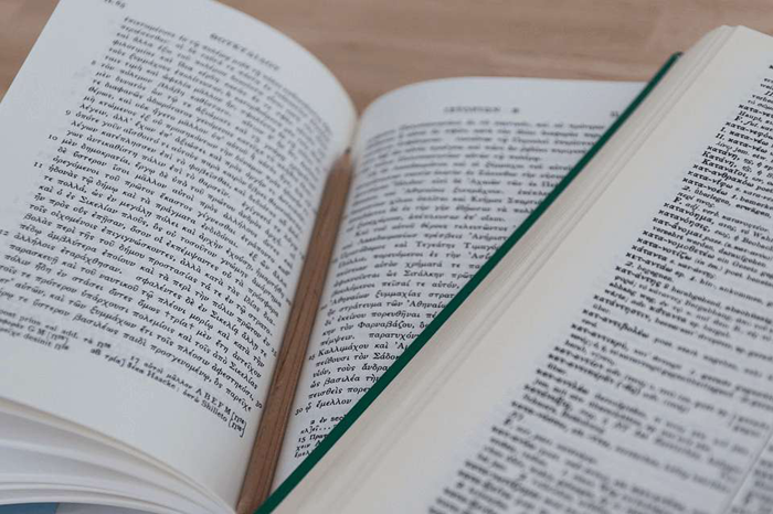 人工翻译word平台有哪些?与机器翻译的区别是什么?