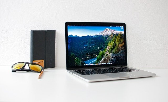 PDF添加页码有什么方法?分享一个小技巧!