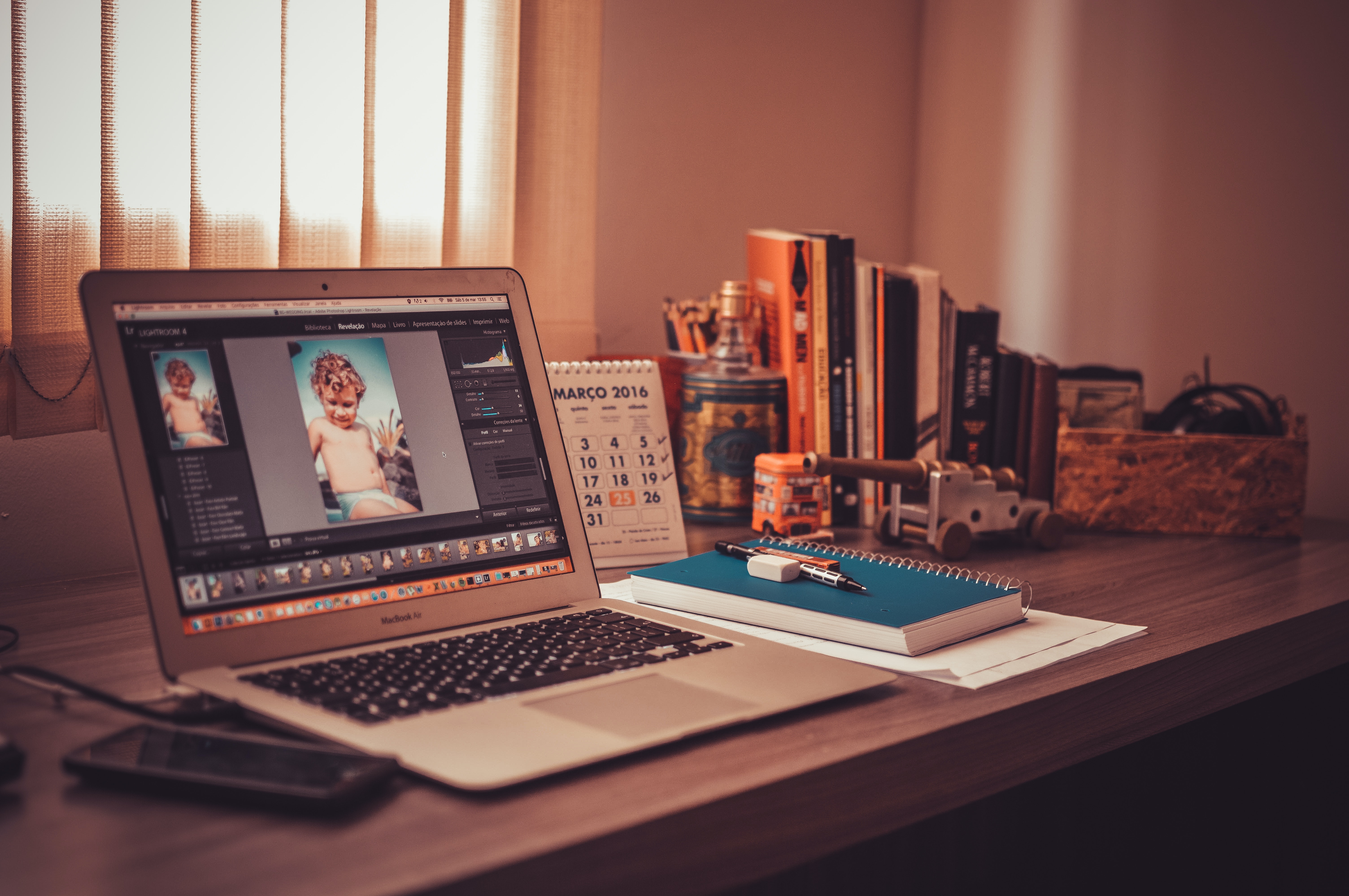 给PDF添加excel附件，能实现吗？